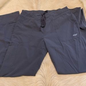 Size LT greys anatomy scrub pants. Grey